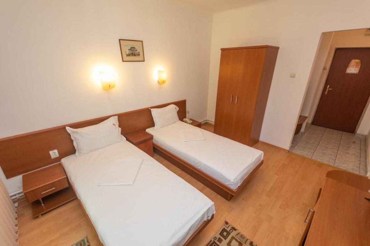 Hotel Amurg Ефоріє-Суд Екстер'єр фото